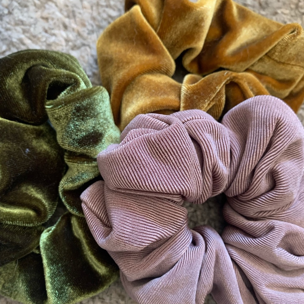 Set of (3) Hair Scrunchies